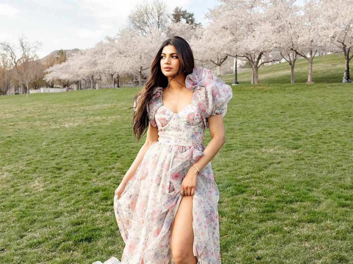 Mouneesha Chowdary