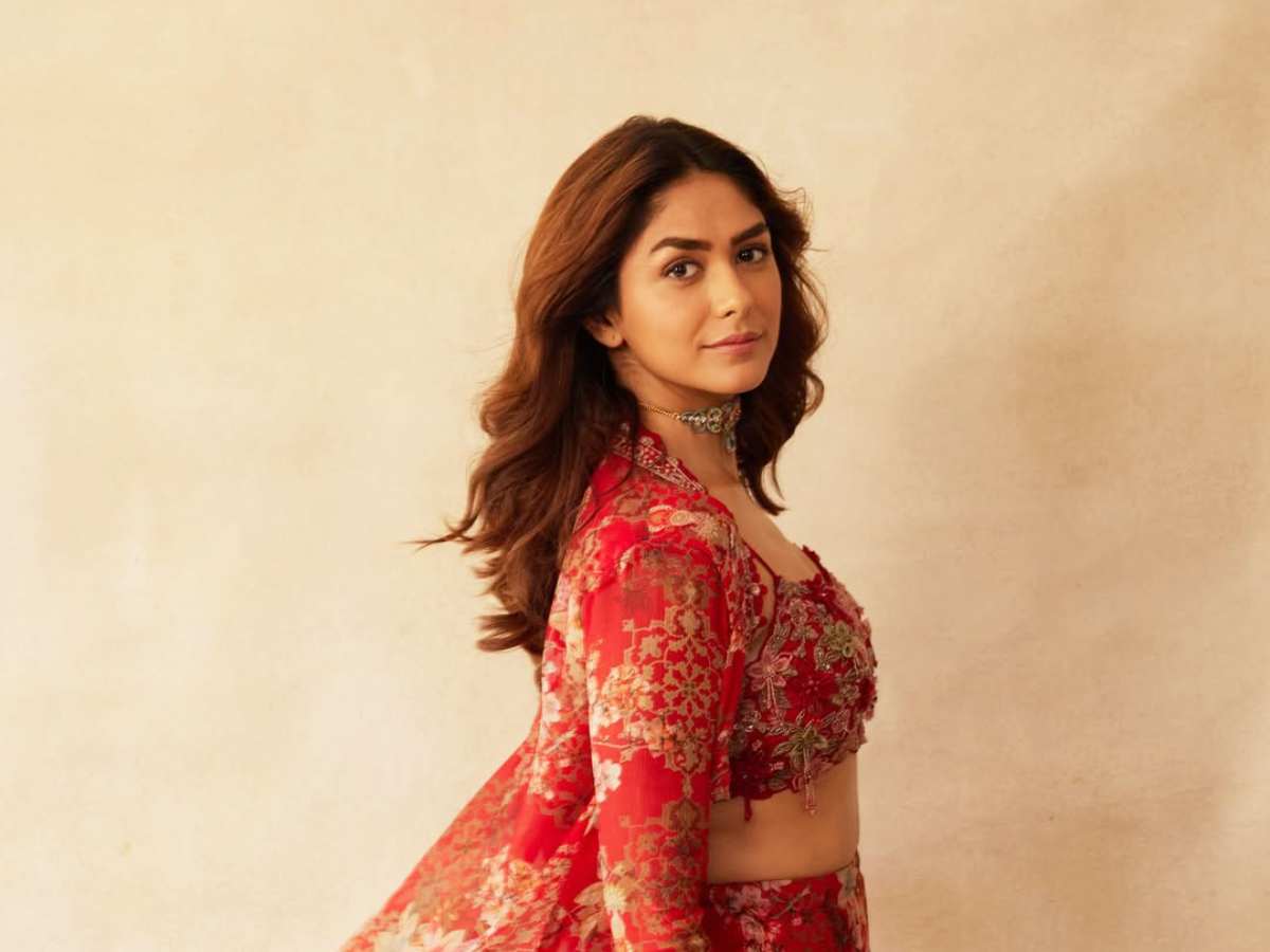 Mrunal Thakur